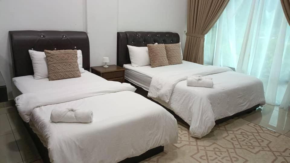 Hassma Studio Apartment At Kompleks Mutiara Gm Gua Musang Exterior photo