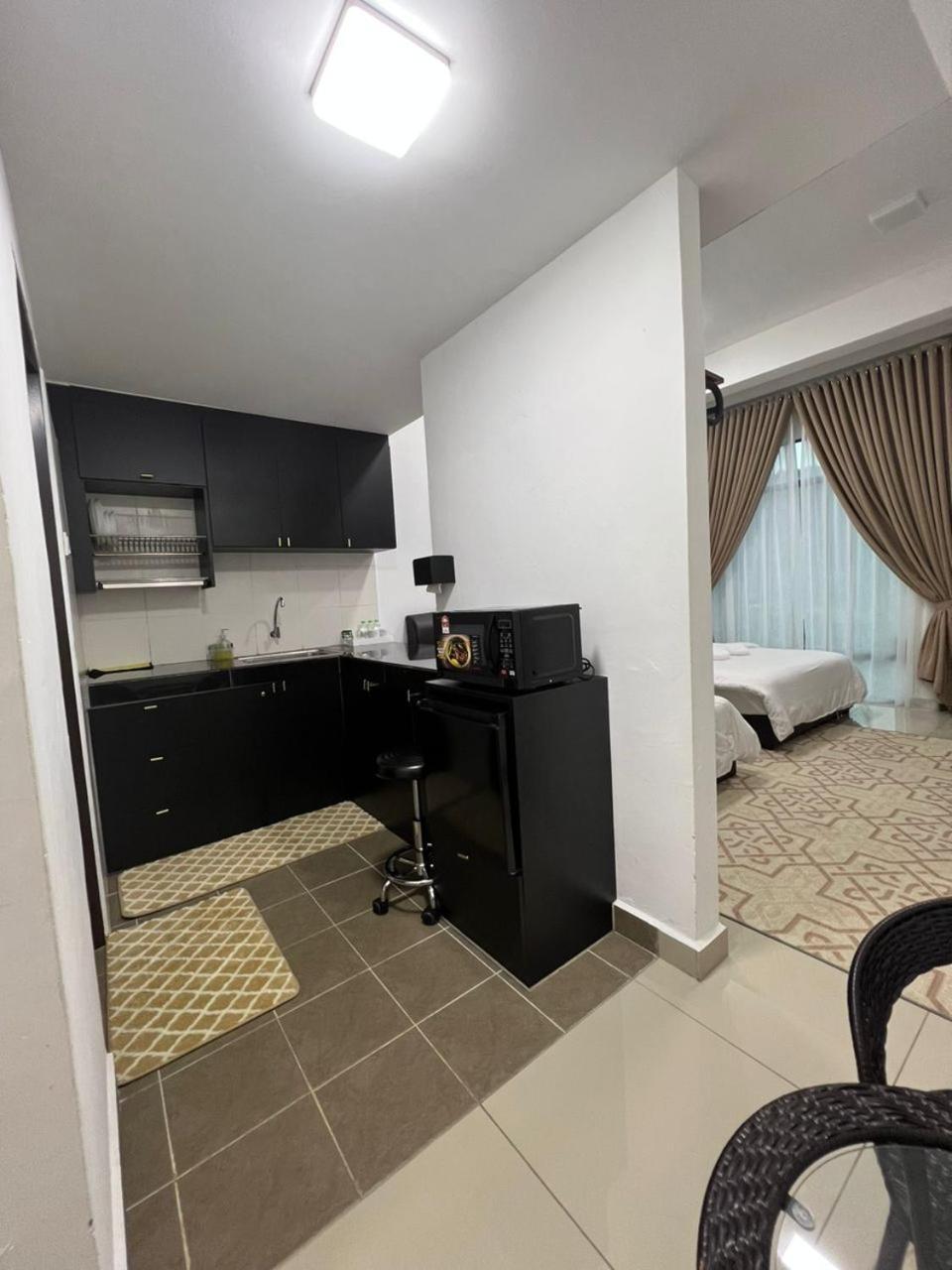 Hassma Studio Apartment At Kompleks Mutiara Gm Gua Musang Exterior photo